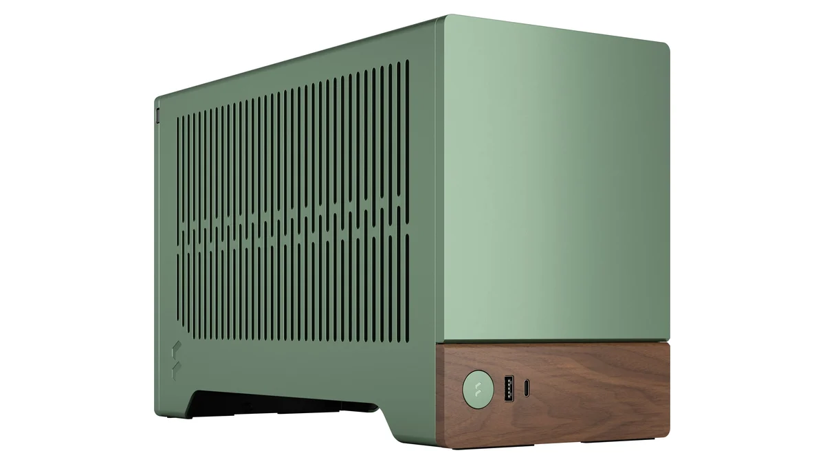 Compact case as an example of a small custom PC