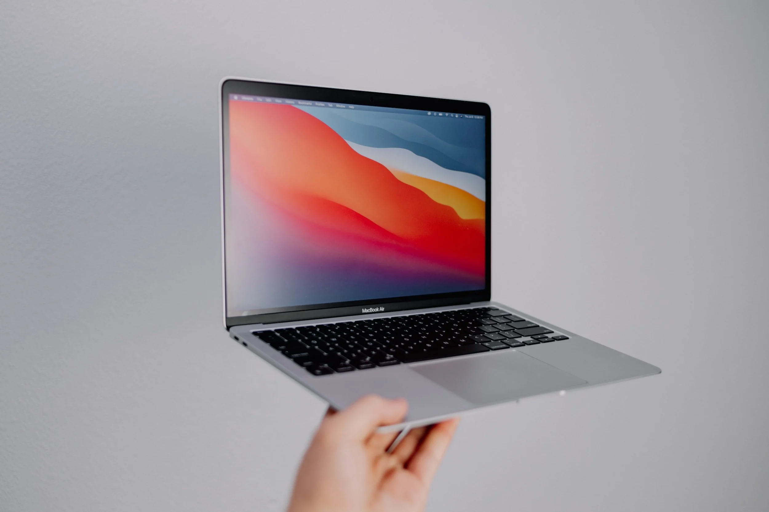 MacBook-batteribytte med prisvurdering hos EasyPC