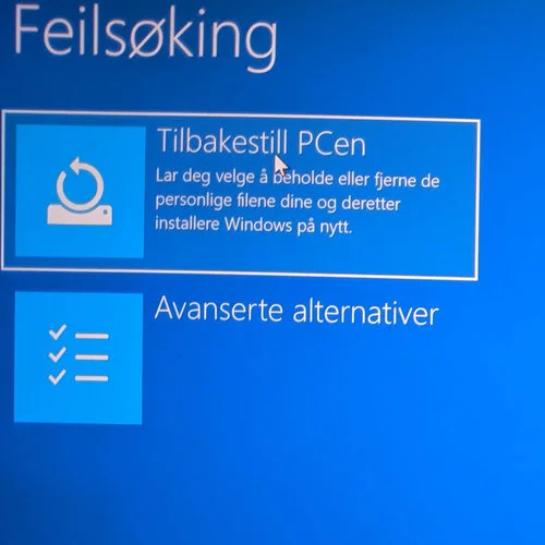 Tilbakestill PC-en fra Windows gjenoppretting
